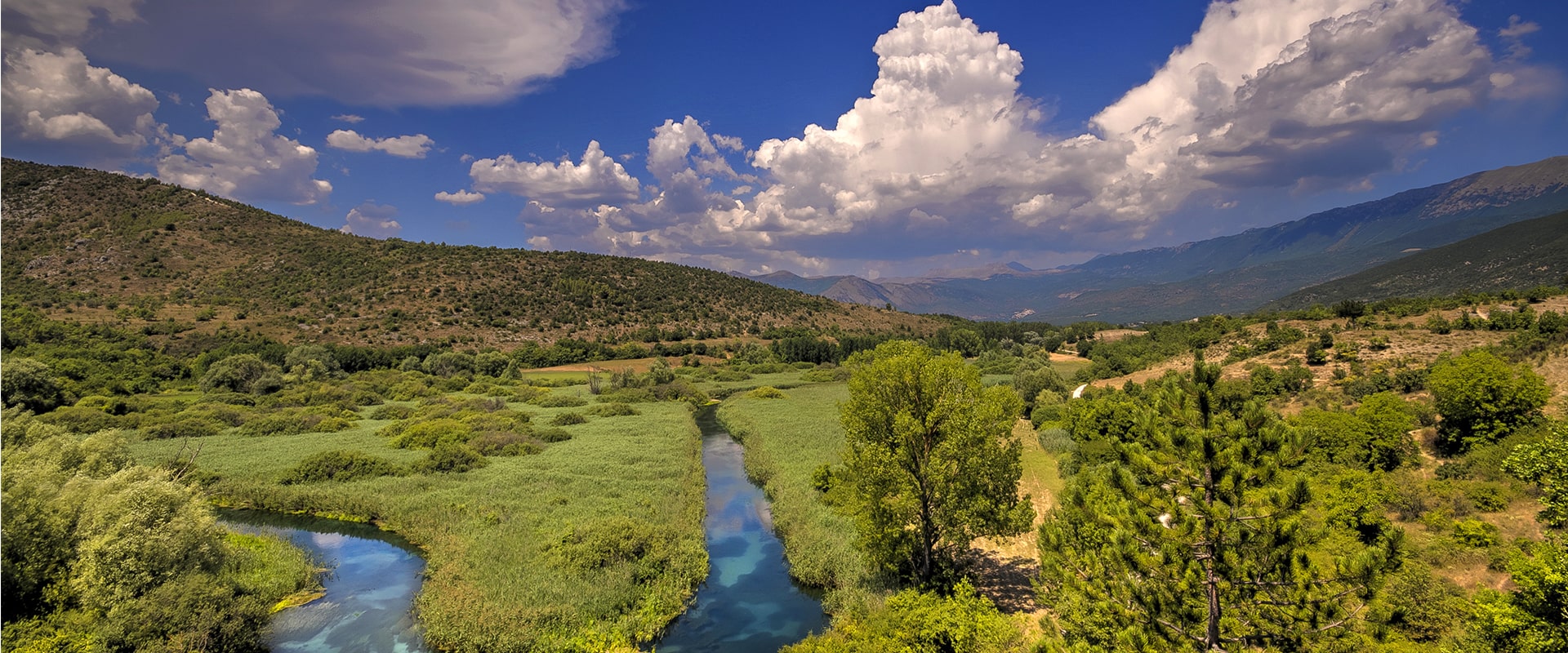 Turismo attivo a Km0 nella Valle del Tirino: sport e natura nel Parco del Gran Sasso- Abruzzo